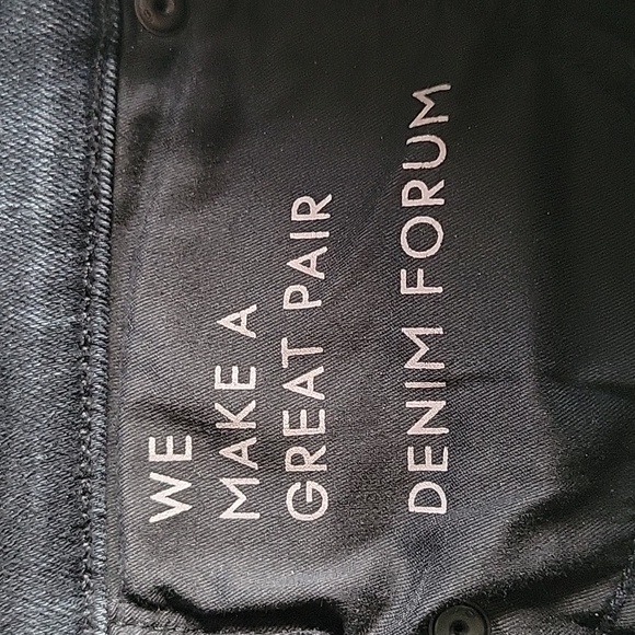 Aritzia Denim Forum THE LOLA High Rise Skinny - Picture 9 of 13